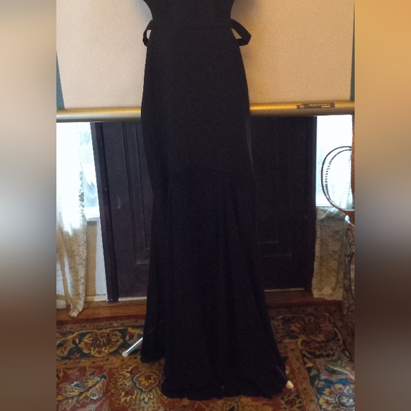 BCBG MAXAZRIA Sheer Dress - Picture 4 of 12